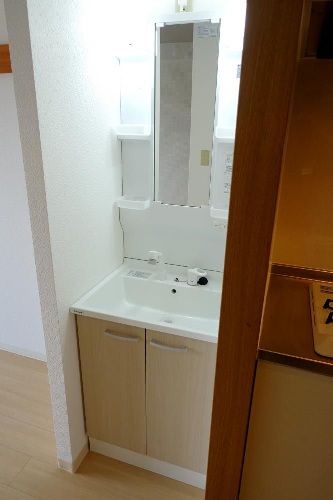 �y���ʏ��z�@