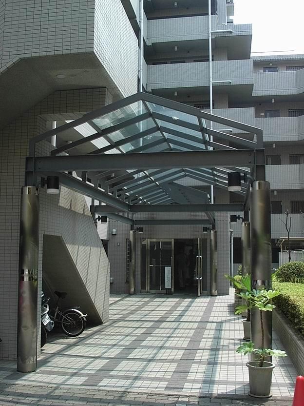 �y�G���g�����X�z�@