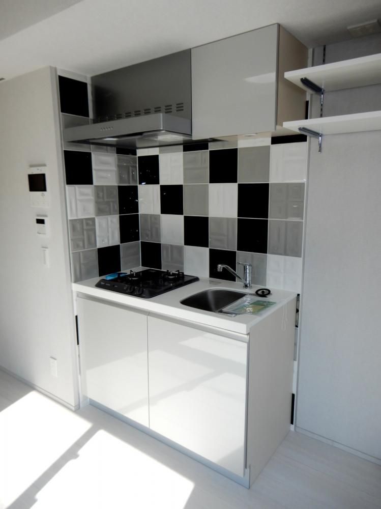 �y�L�b�`���z�@