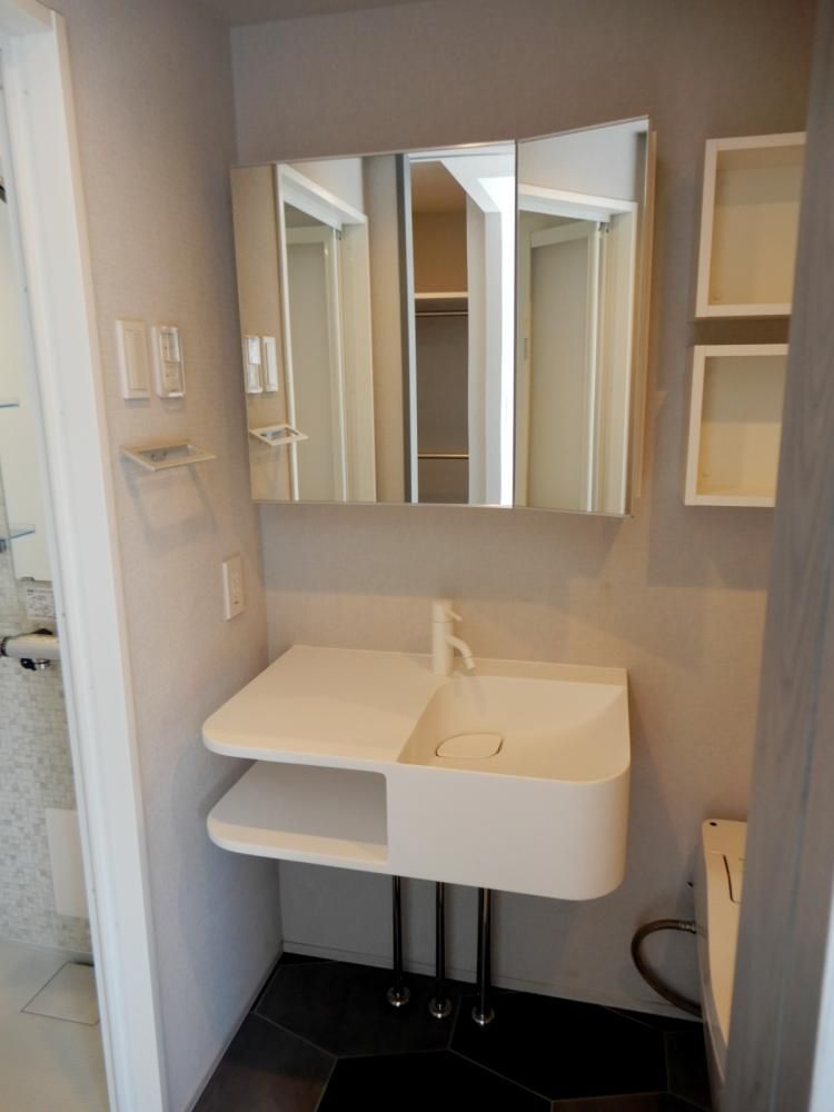 �y���ʏ��z�@