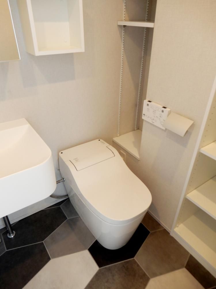 �y�g�C���z�@