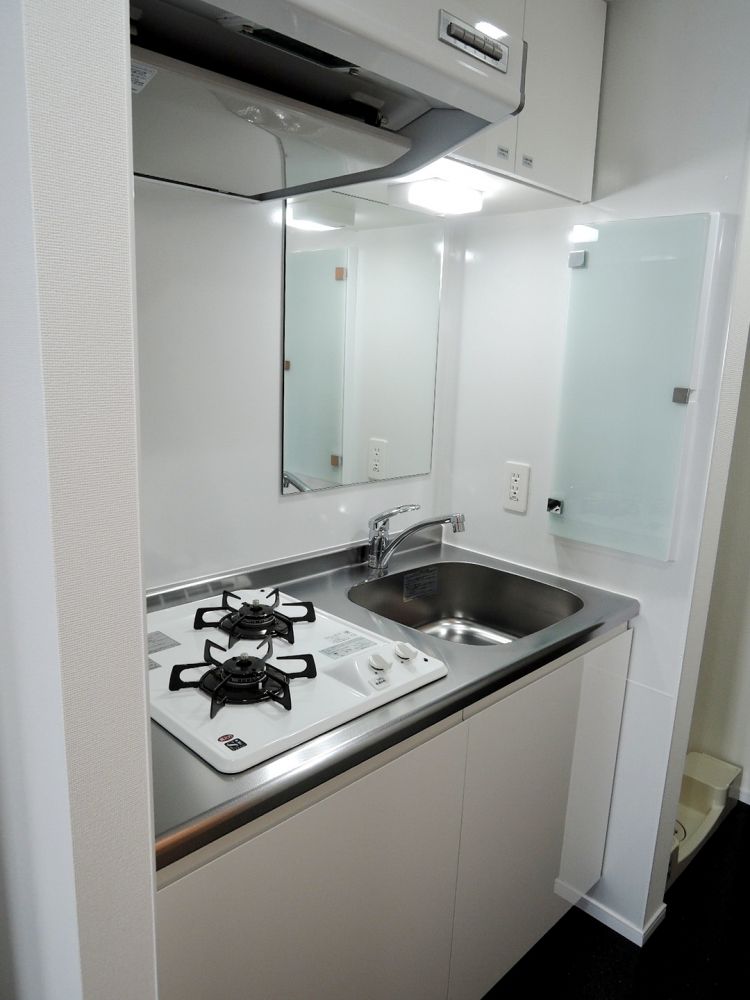 �y�L�b�`���z�@