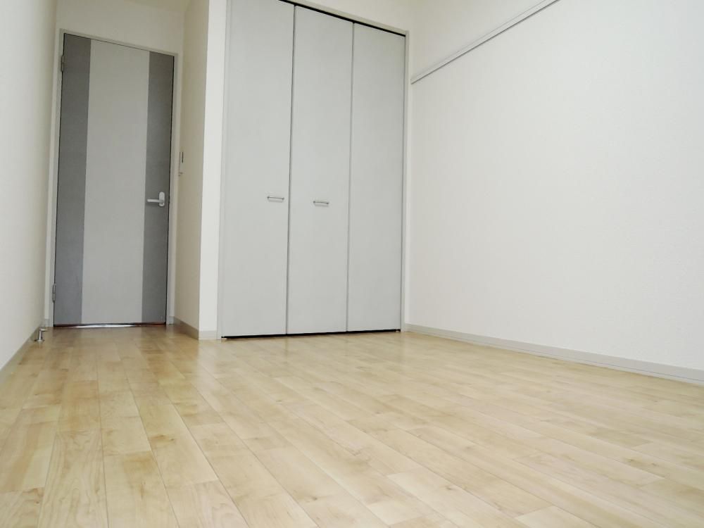 �y�Q���z�@