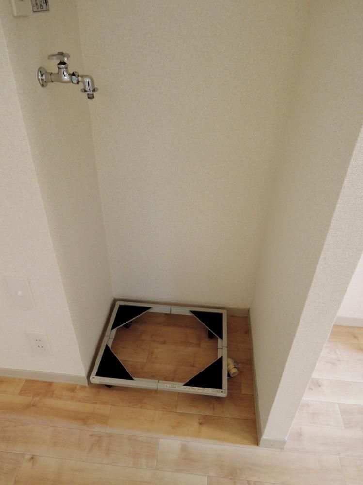 �y���̑��ݔ��z�@