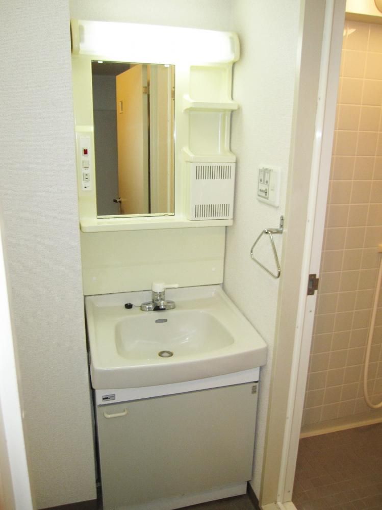 �y���ʏ��z�@