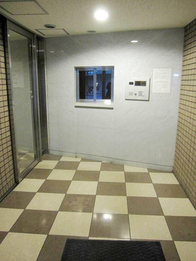 �y�G���g�����X�z�@