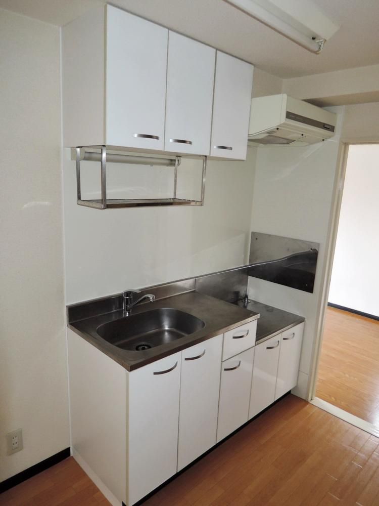 �y�L�b�`���z�@