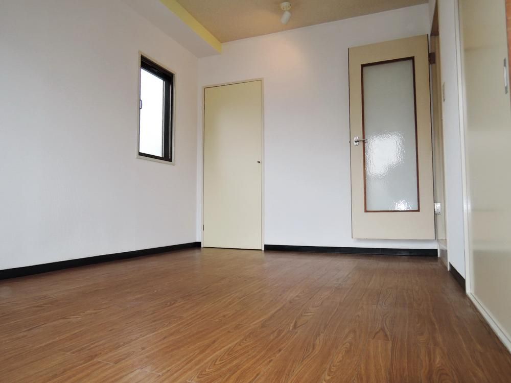 �y�Q���z�@