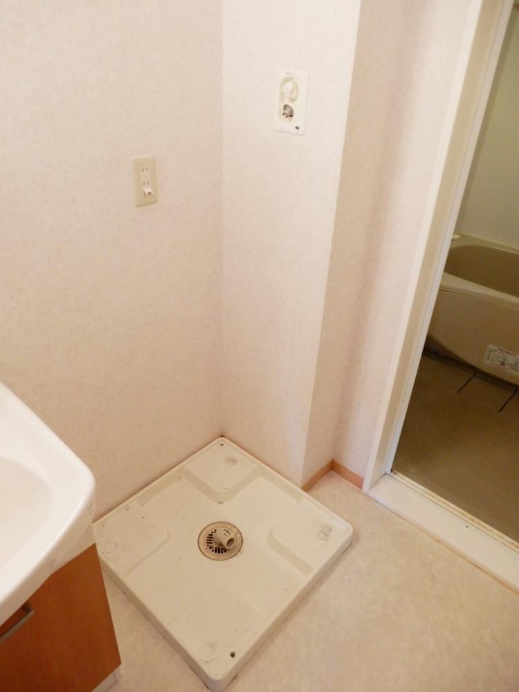 �y���̑��ݔ��z�@