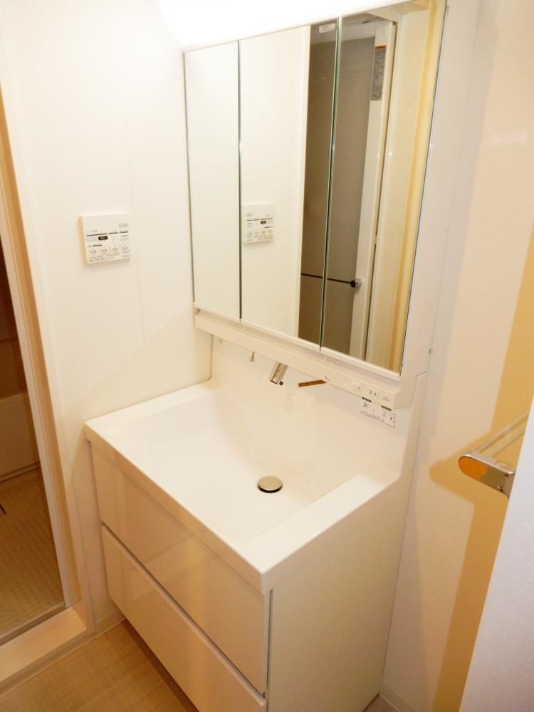 �y���ʏ��z�@