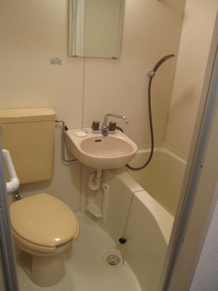 �y�g�C���z�@