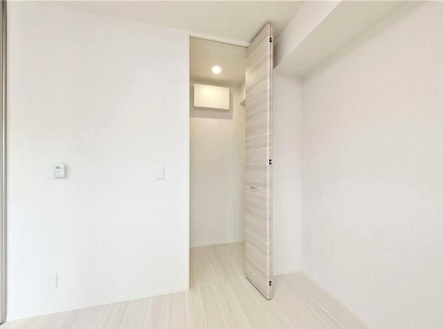 �y���[�z�@���{�H��ЃC���[�W