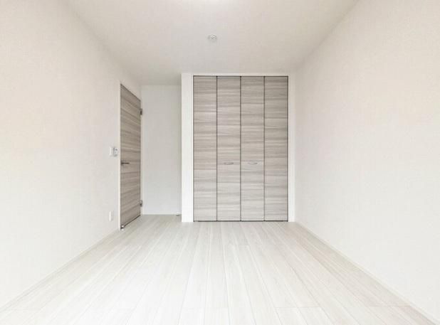 �y���̑��z�@���{�H��ЃC���[�W