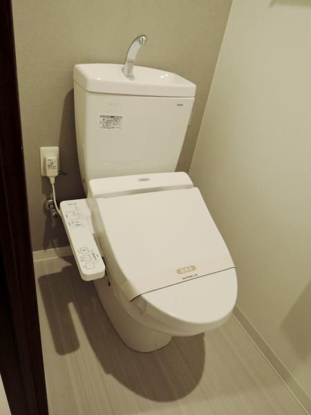 �y�g�C���z�@