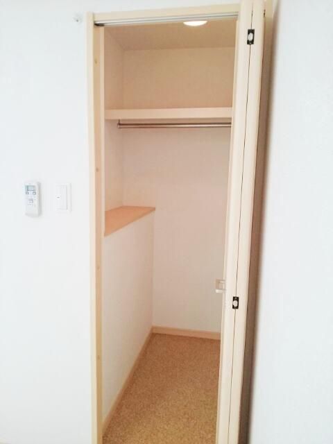 �y���[�z�@