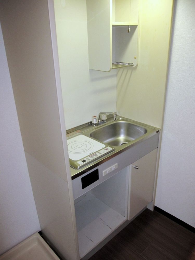 �y�L�b�`���z�@