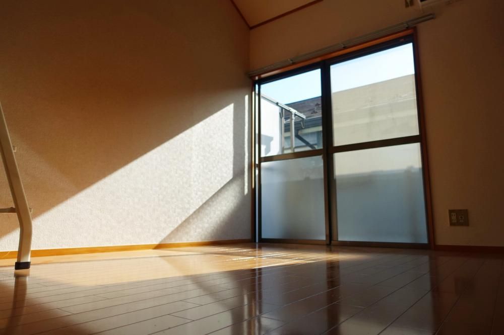 �y���]�z�@