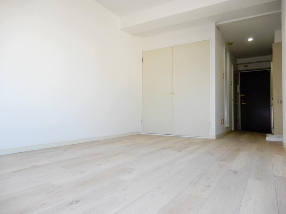 �y���ԁE���r���O�z�@