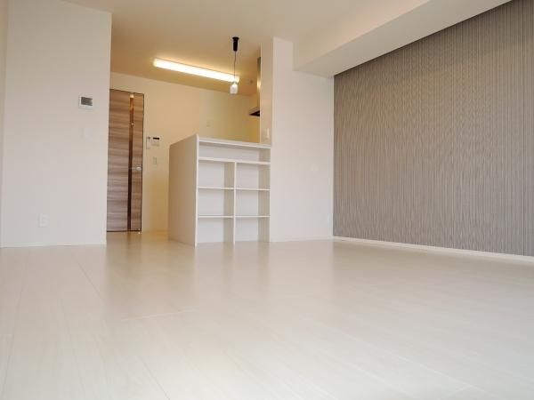 �y���ԁE���r���O�z�@