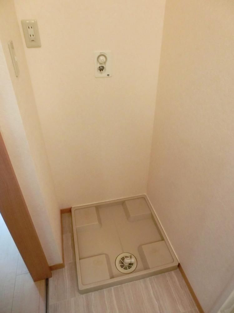 �y���̑��ݔ��z�@