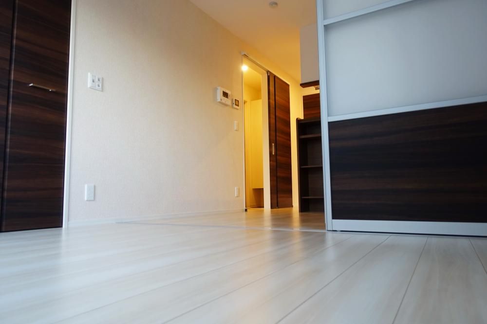 �y���ԁE���r���O�z�@���{�H�C���[�W�摜