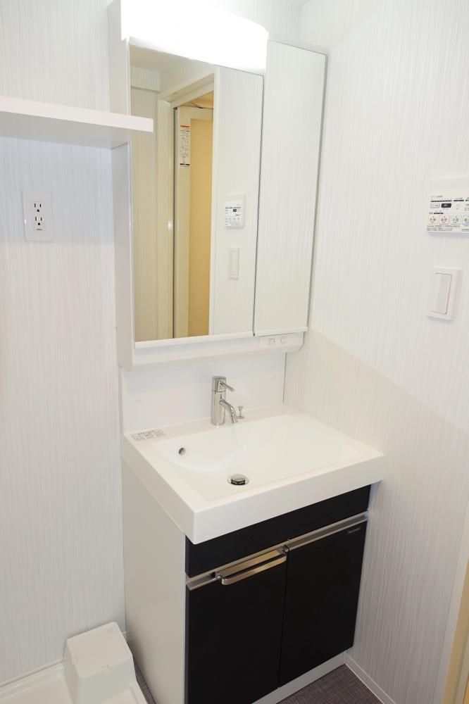 �y���ʏ��z�@