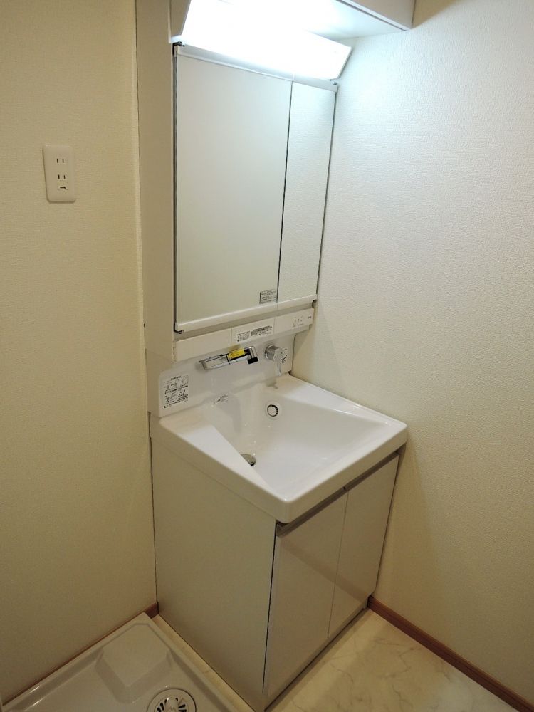 �y���ʏ��z�@