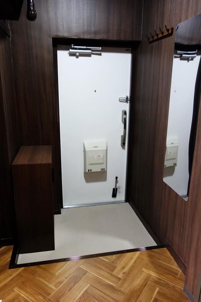 �y���ցz�@