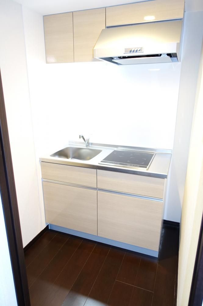 �y�L�b�`���z�@