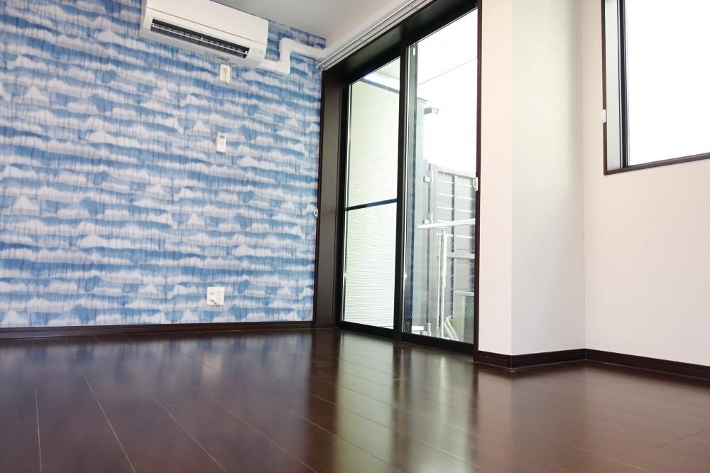 �y�Q���z�@