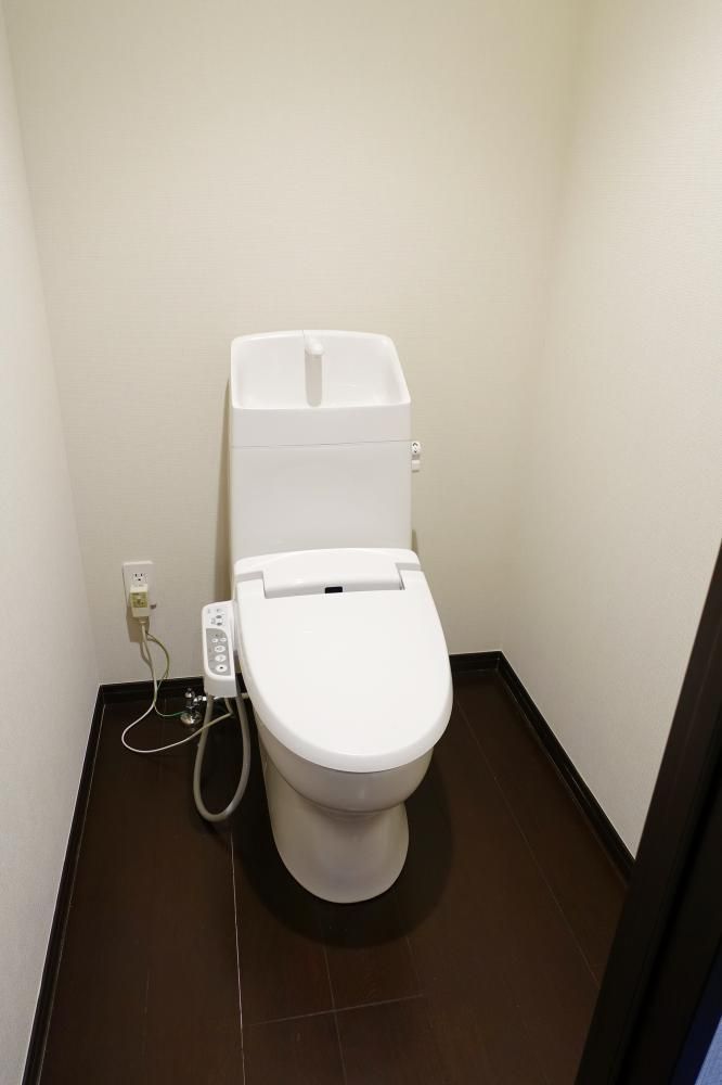 �y�g�C���z�@