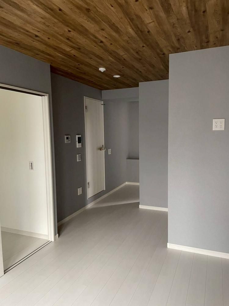 �y���ԁE���r���O�z�@