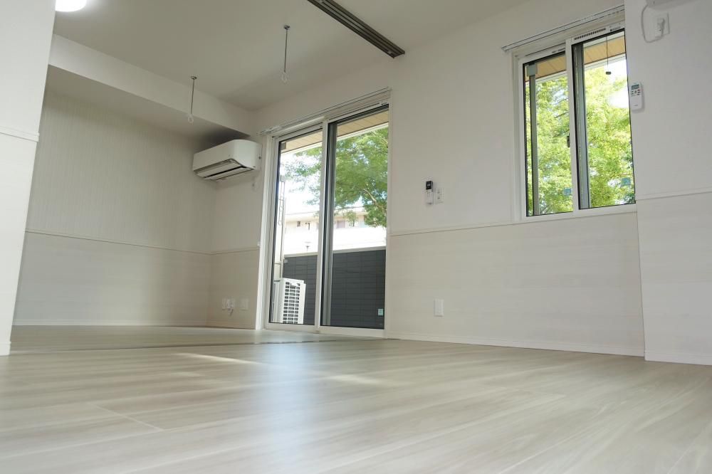 �y�Q���z�@