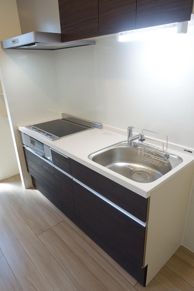 �y�L�b�`���z�@