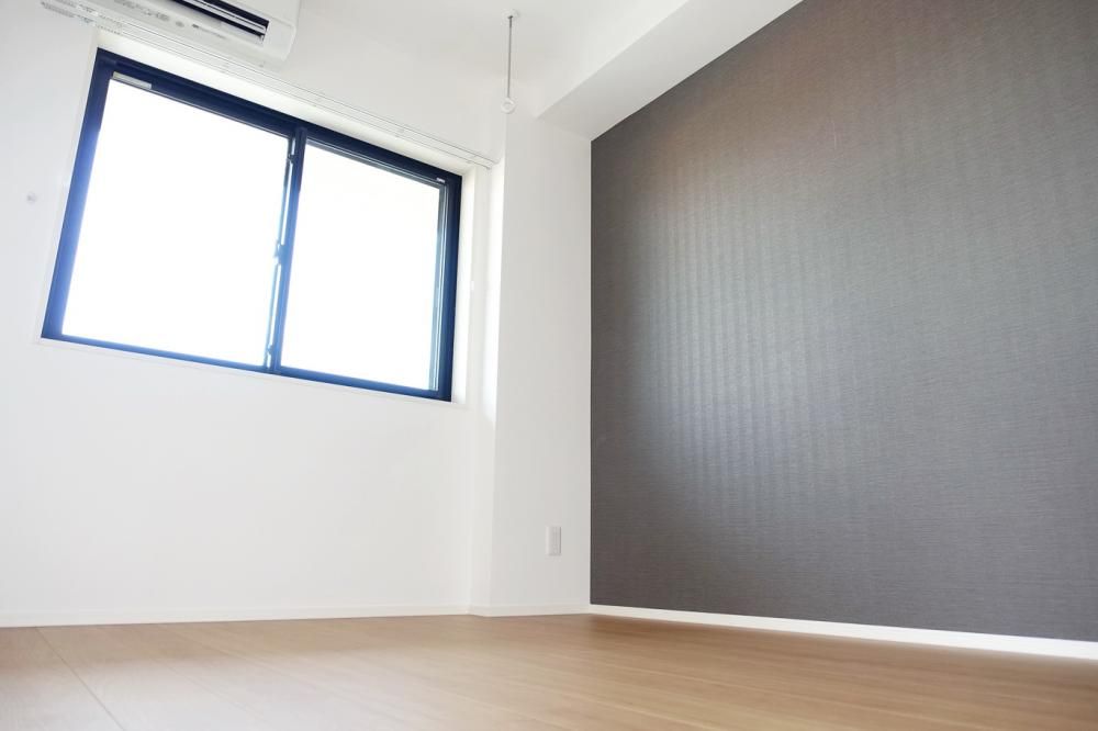 �y�Q���z�@