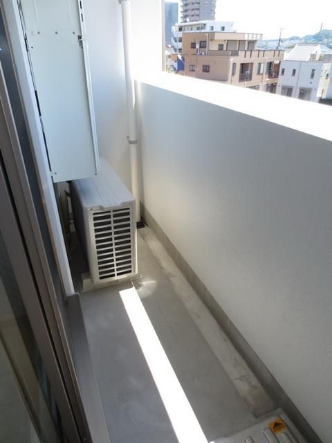 �y�x�����_�z�@