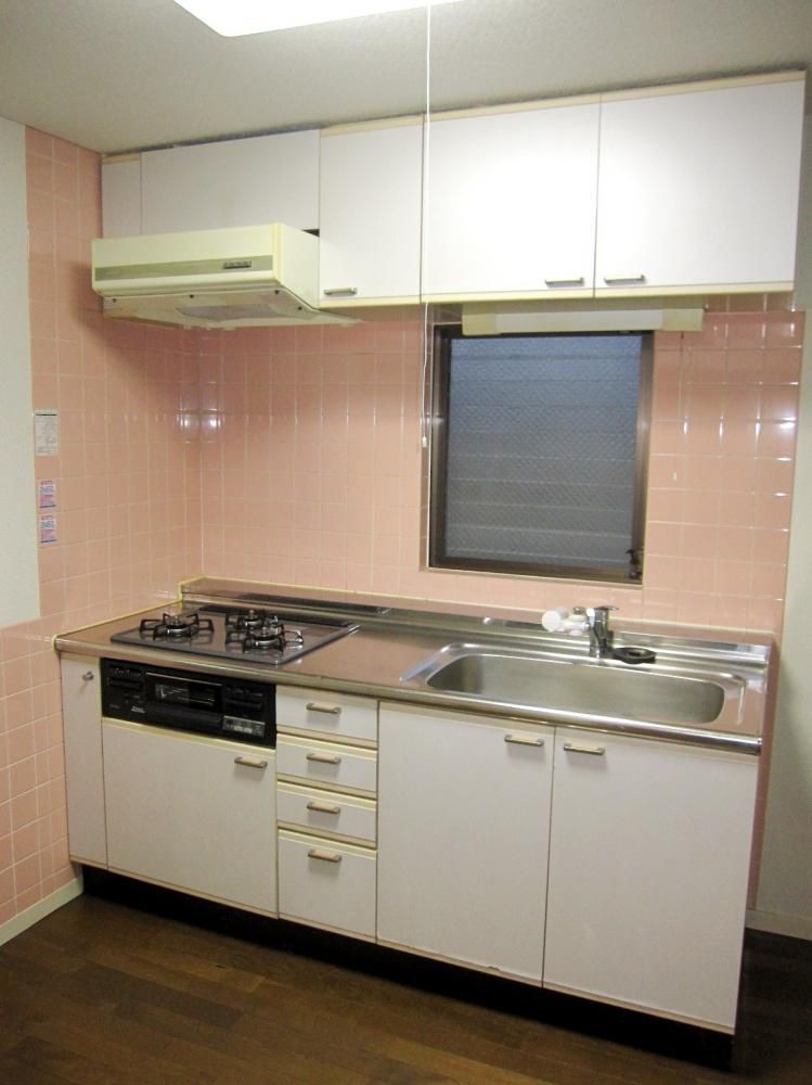 �y�L�b�`���z�@