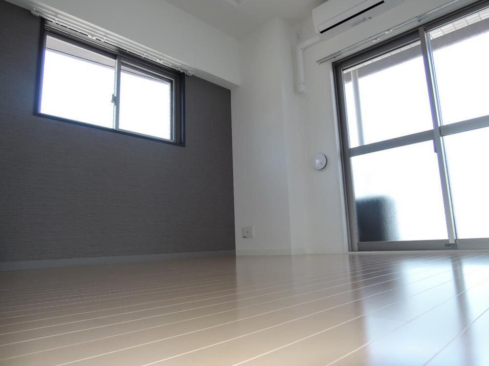 �y�Q���z�@