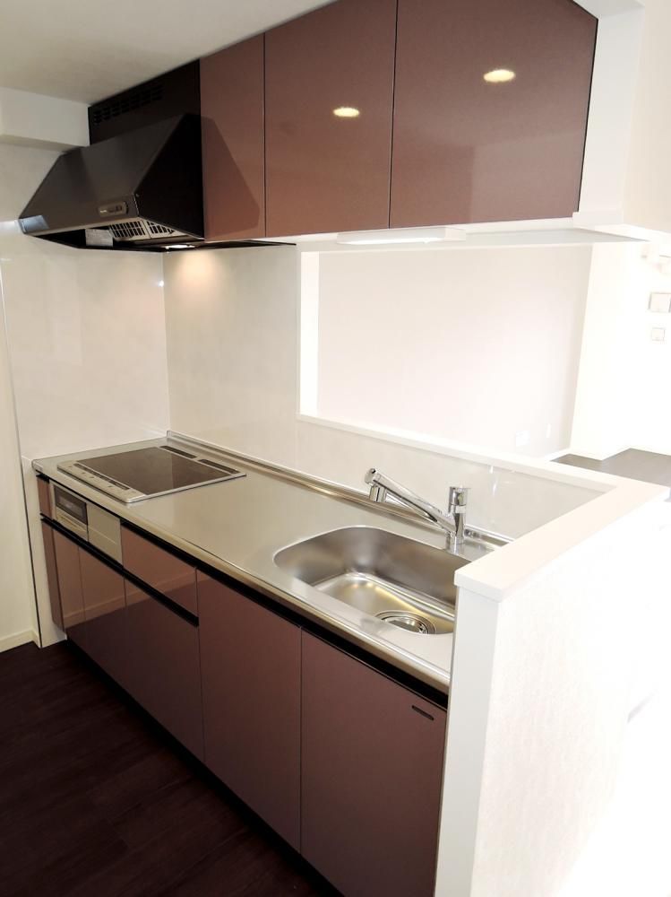 �y�L�b�`���z�@