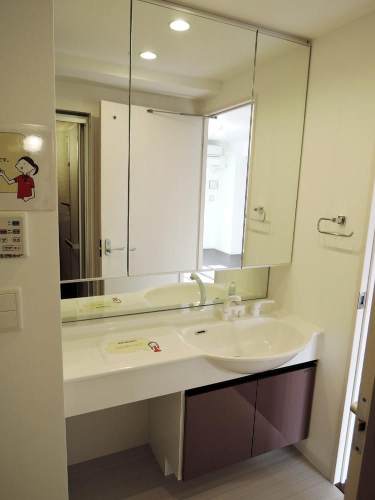 �y���ʏ��z�@