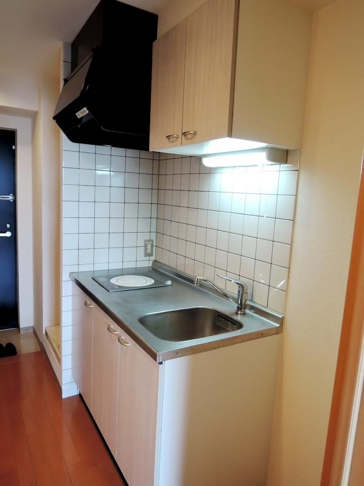 �y�L�b�`���z�@