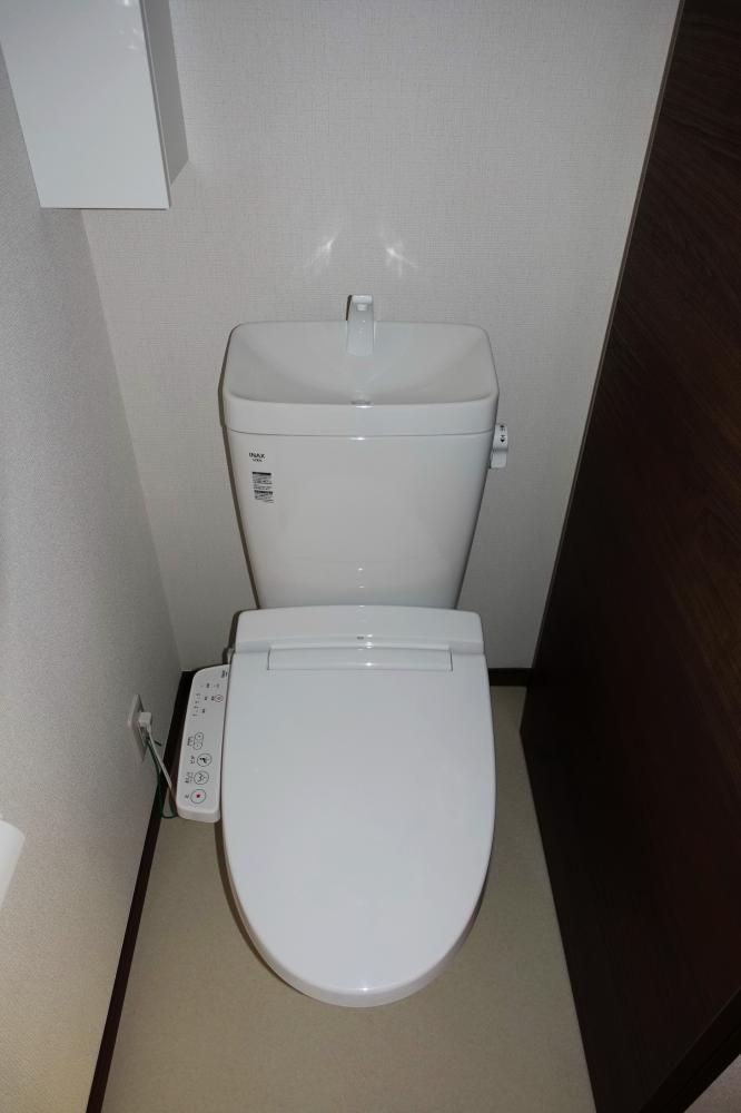 �y�g�C���z�@