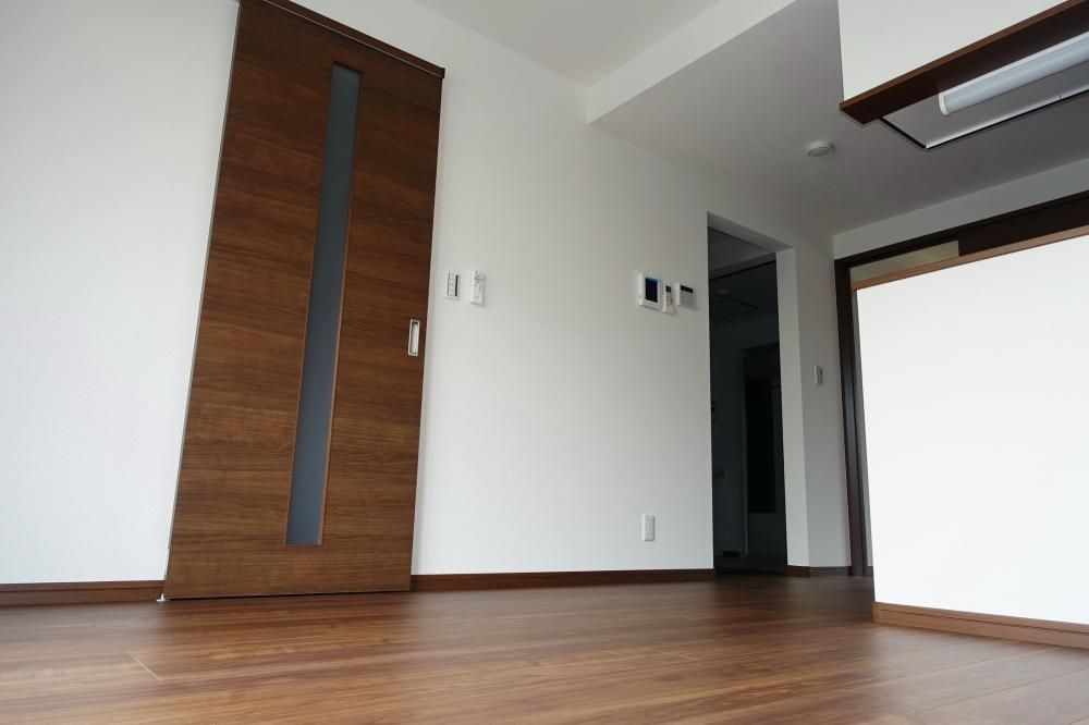 �y���ԁE���r���O�z�@