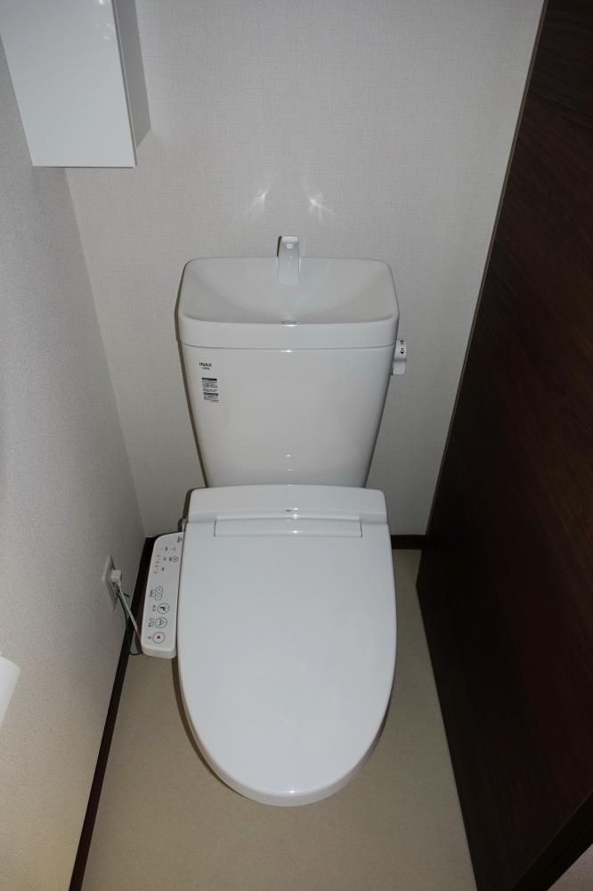 �y�g�C���z�@