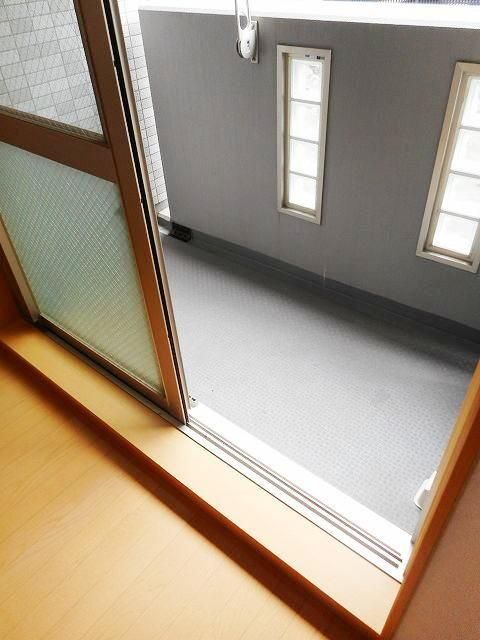 �y�x�����_�z�@