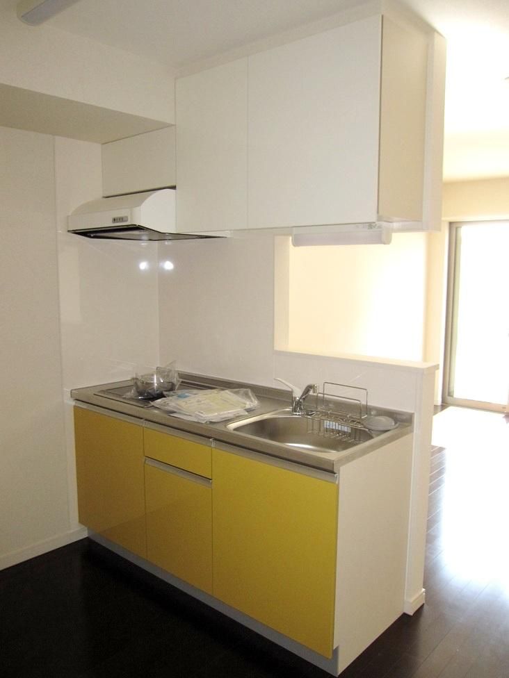 �y�L�b�`���z�@