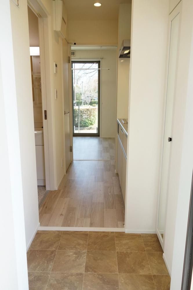 �y���]�z�@