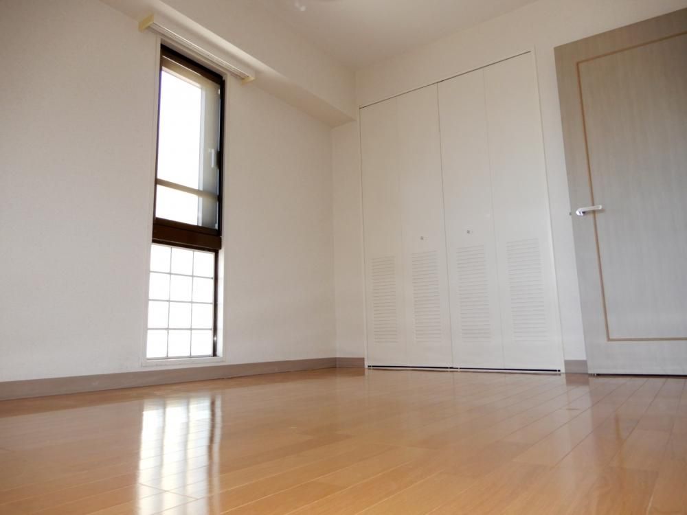 �y�Q���z�@