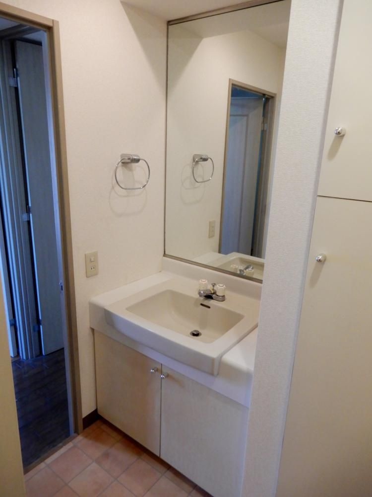 �y���ʏ��z�@