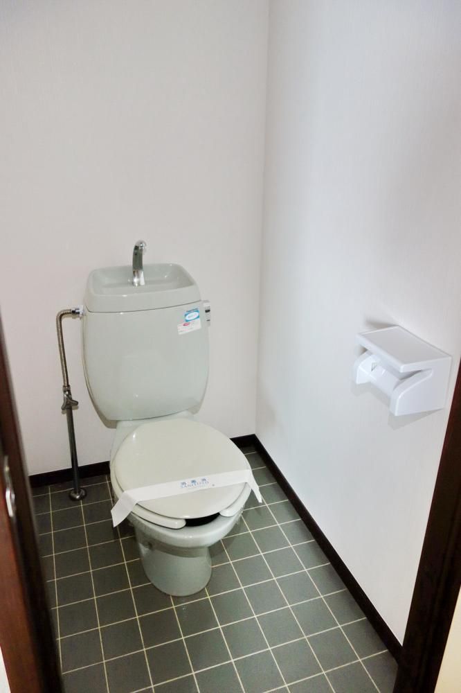 �y�g�C���z�@